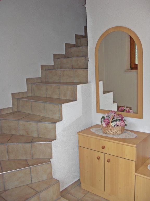 Апартаменти Haus Marita Санкт-Леонгард-ім-Пітцталь Номер фото